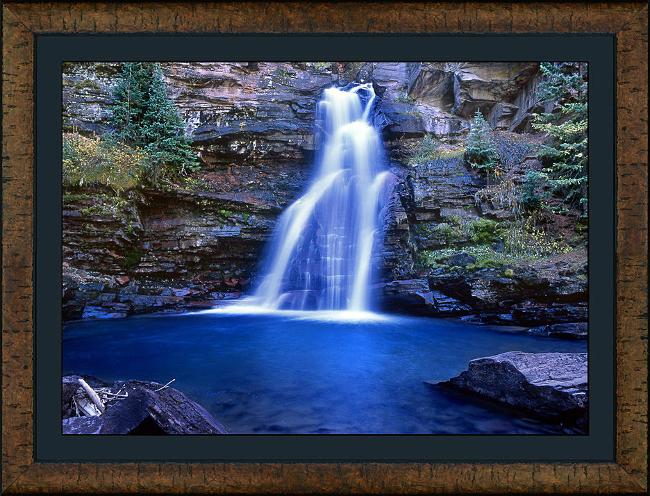 framed emerald pool